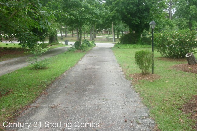 Foto del edificio - 3 br, 2 bath House - 510 Clifton Road