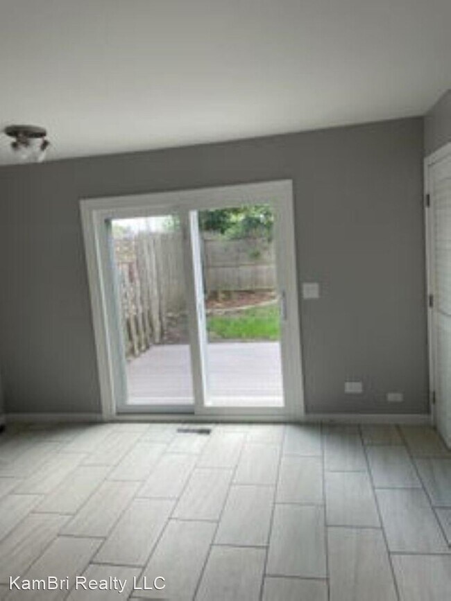 Building Photo - 3 br, 1.5 bath House - 1302 Andover Dr