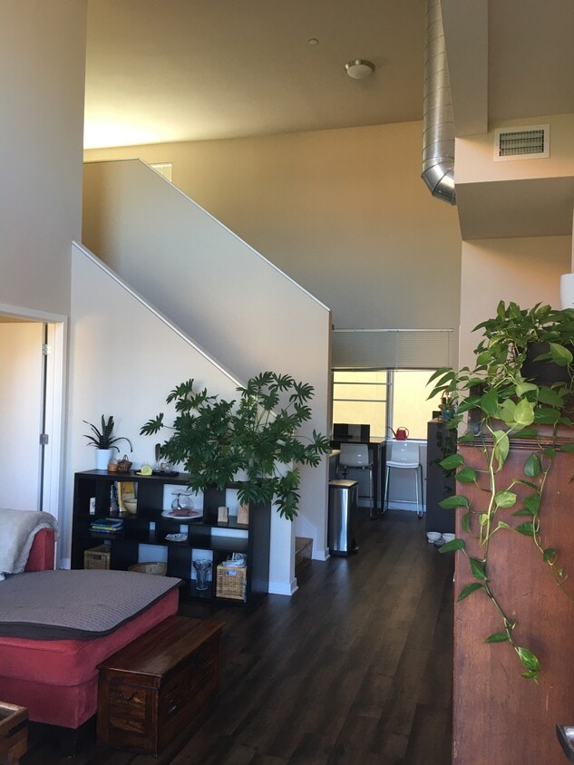 4700 Adeline St Unit 350, Emeryville, CA 94608 Apartments in