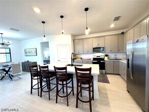 Building Photo - 3776 Passion Vine Dr