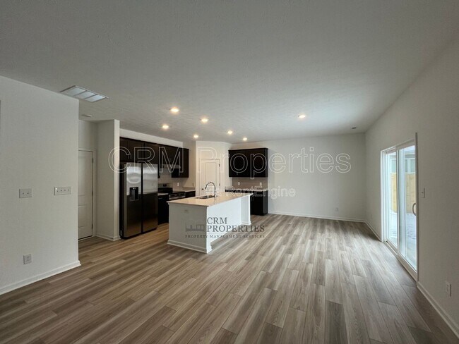 Foto del edificio - 809 Oyster Bay Dr