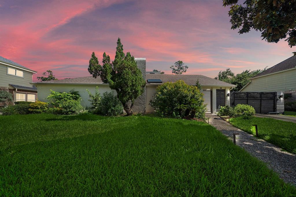 Primary Photo - 11635 Highgrove Dr
