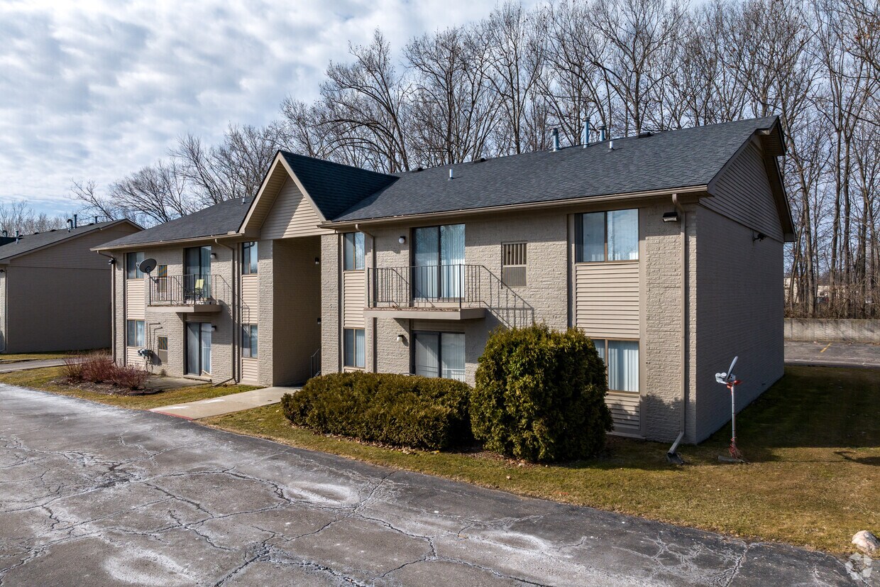 Foto principal - Clarkston Place Apartments