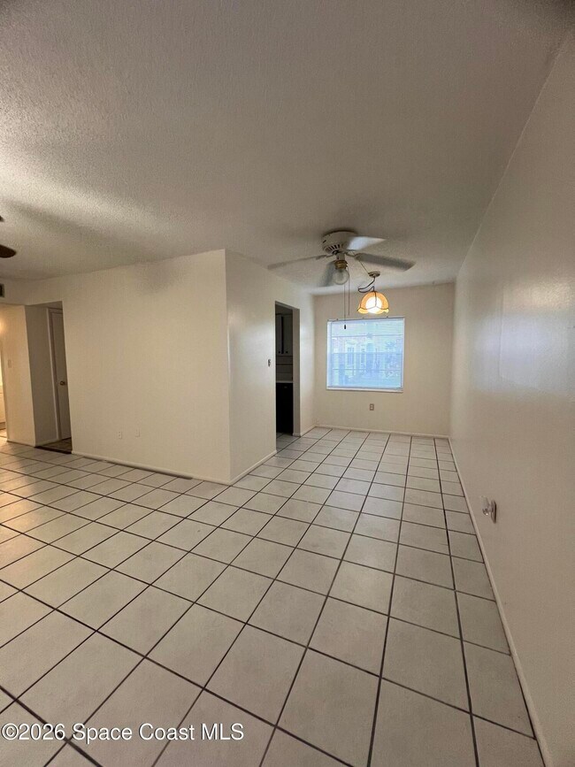 Foto del edificio - 190 E Olmstead Dr