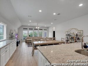 Building Photo - 14934 Costa Leon