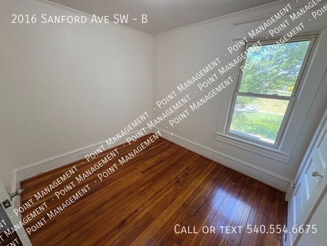 Foto del edificio - 2016 Sanford Ave SW