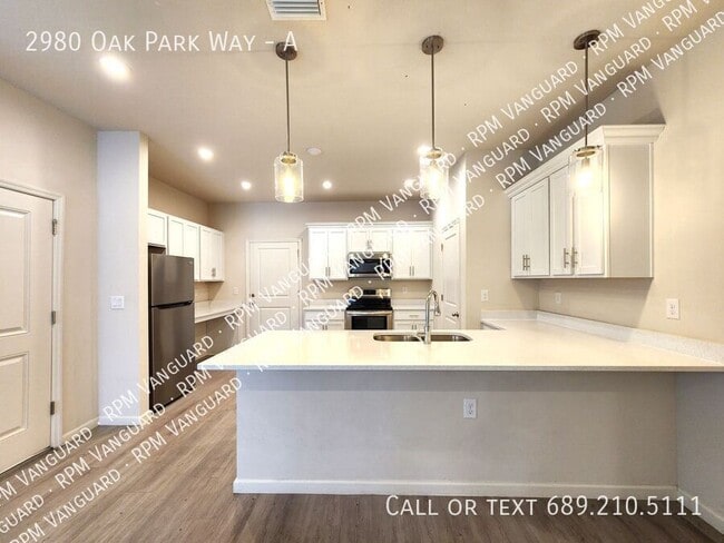 Building Photo - 2980 Oak Park Way