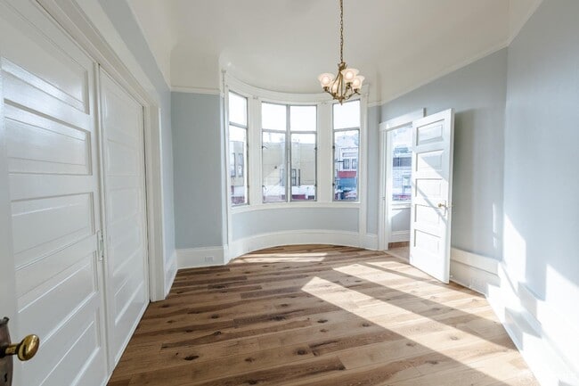 Building Photo - 466 Columbus Ave