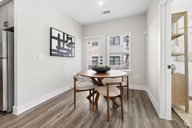 2BR, 2BA - 1,203SF - Dining Area - Astra Benders Landing