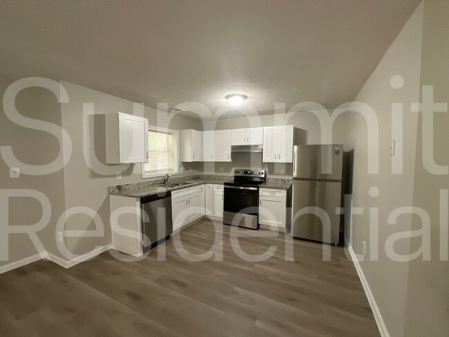 Foto del edificio - 7189 Ravenwood Ln