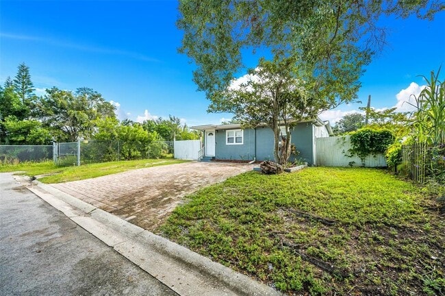 Foto del edificio - 1601 Palm Way