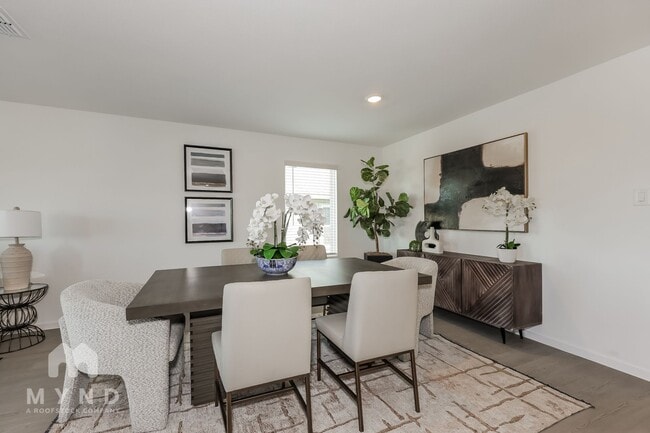 Foto del edificio - 2741 Mistwood Dr