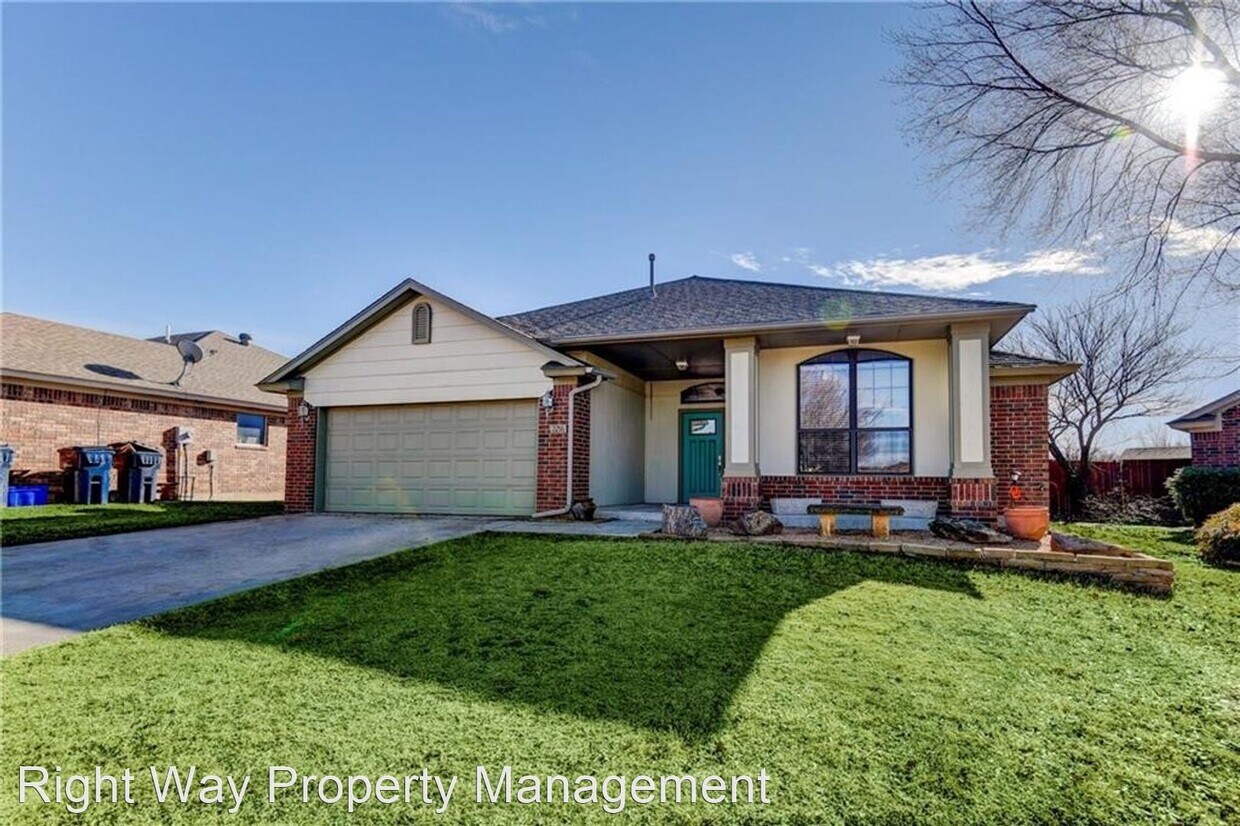 Primary Photo - 2216 SW 141st Pl