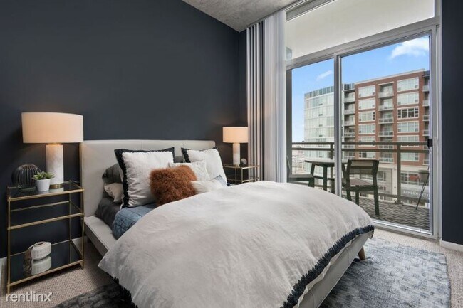 Foto del edificio - 1 br, 1 bath Condo - 1107 S Delano Ct E
