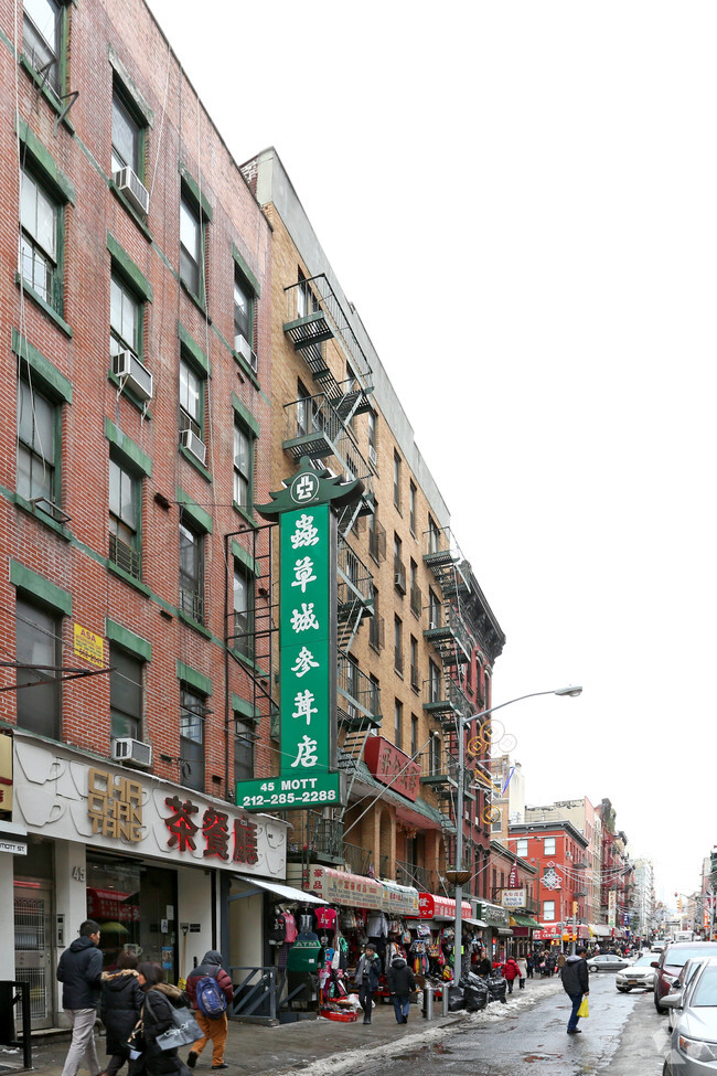 Foto del edificio - 47-49 Mott St