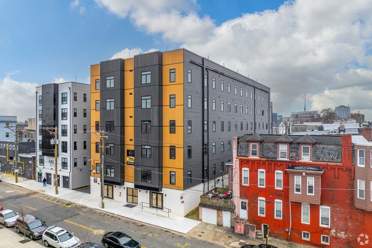 Primary Photo - The Fairmount Lofts