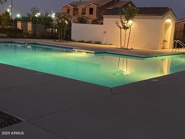 Foto del edificio - 1255 N Arizona Ave