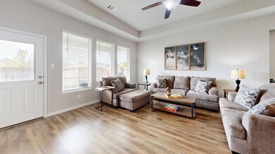 Building Photo - 4712 Milagro Lp