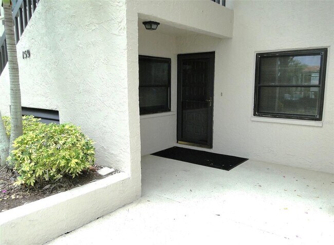 Foto del edificio - 1814 Mariner Dr