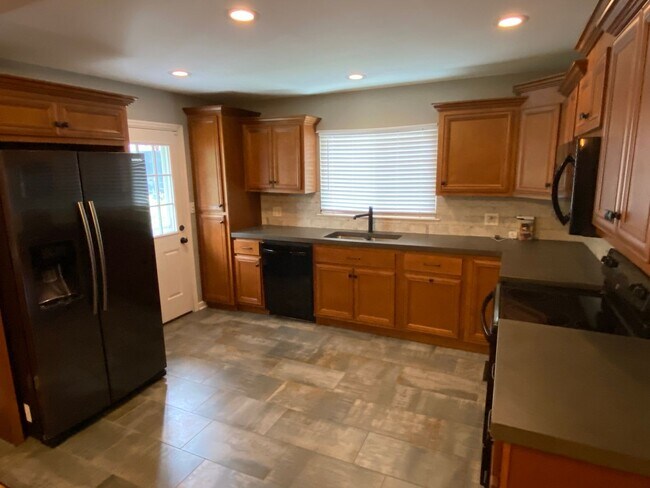 Foto del edificio - 2 Bed Home in North Chattanooga! Leasing S...