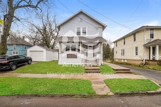 Building Photo - 211 W Richmond Ave