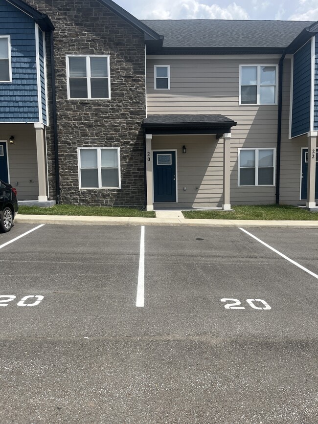 Photo - 20 Dulcet Ct Townhome