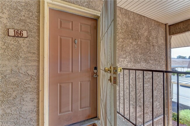Building Photo - 5097 Indian River Dr