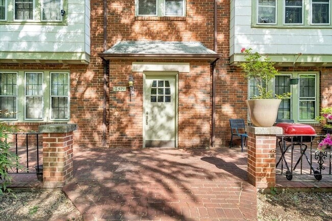 Foto del edificio - 2521 Longview Ave SW