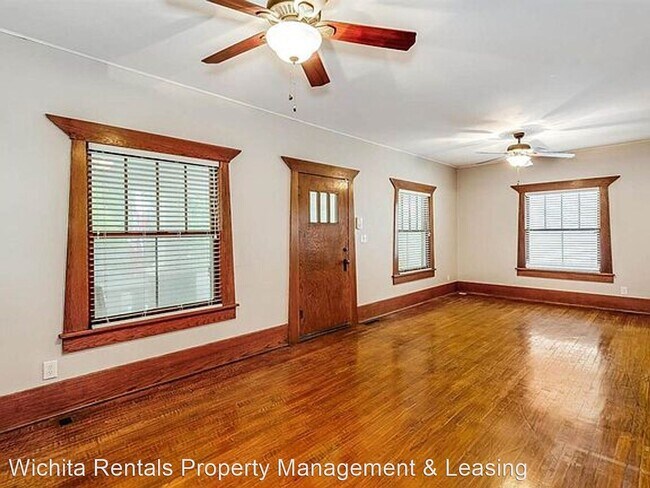Foto del edificio - 2 br, 2 bath House - 853 N. Faulkner