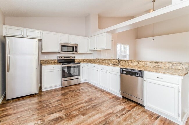 Foto del edificio - 4017 Downey Ct