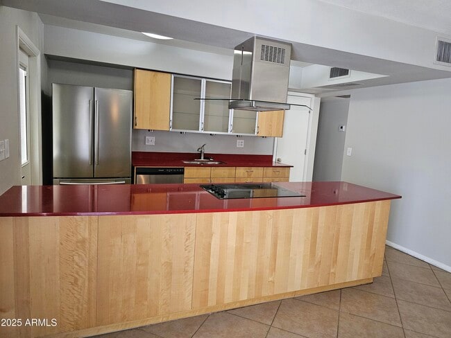 Foto del edificio - 4521 S Forest Ave