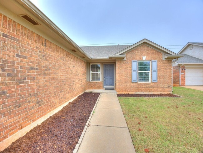 Photo - Charming 3-Bedroom Home in the Desirable V...