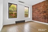 Primary Photo - 22 Spring Street