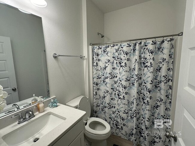 Building Photo - 16863 Fedora Dr