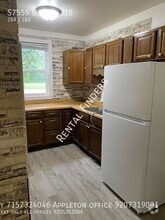 Building Photo - S7559 US-12