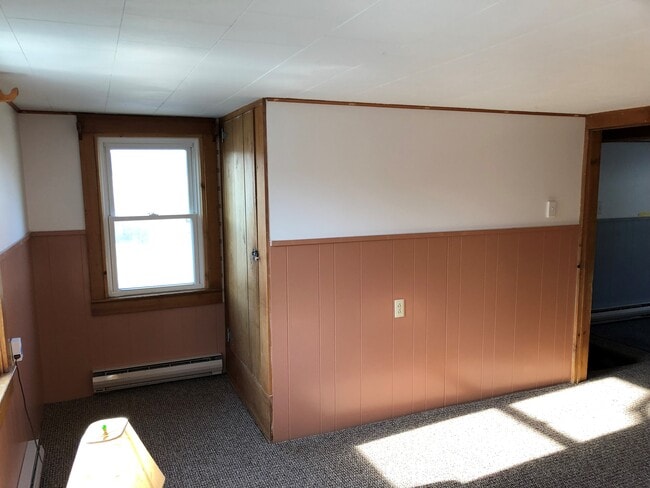 Building Photo - 1010 Grovania Dr