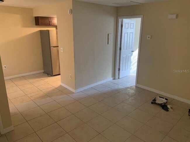 Foto del edificio - 2482 Chestnut Woods Dr