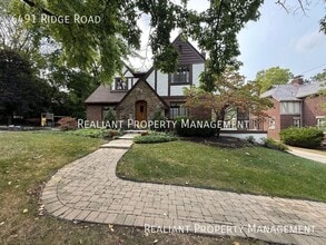 Building Photo - 6491 Ridge Ave