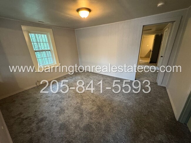 Building Photo - 4552 Edwards St