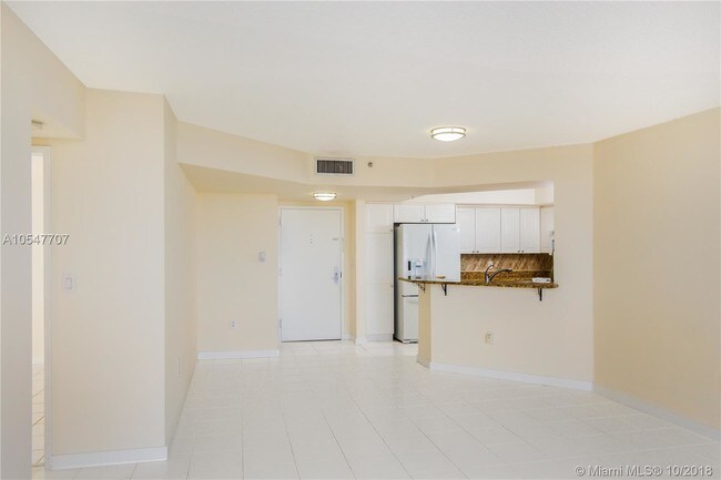 Foto del edificio - Sunset Harbour South Condo