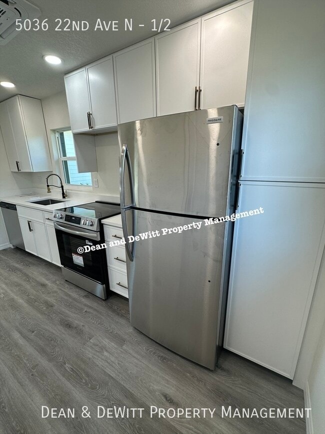 Building Photo - 5036 22nd Ave N