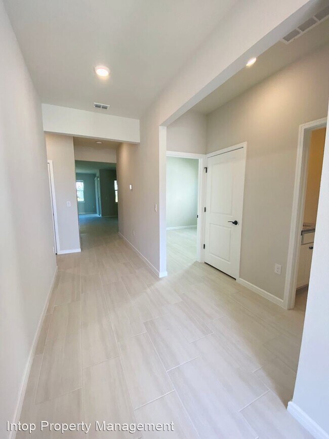 Foto del edificio - 3 br, 2 bath House - 3328 Buoy Cir