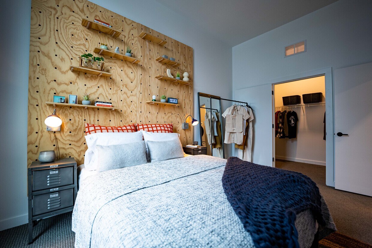 Foto principal - 786 Saratoga St