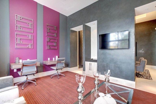 Foto del edificio - 2032 W 25th St