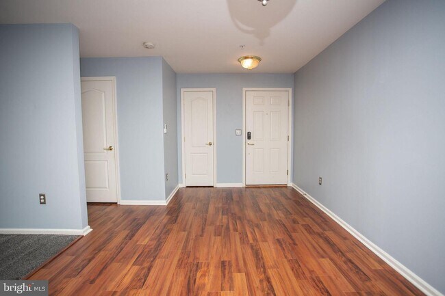 Building Photo - 91 Highbridge Ln