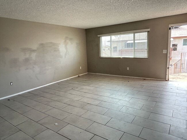 Photo - Northern Lanai 2 Bed 1 Bath Apartment