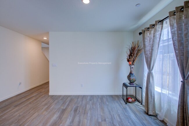 Photo - 218 Bryce Cyn Ct House