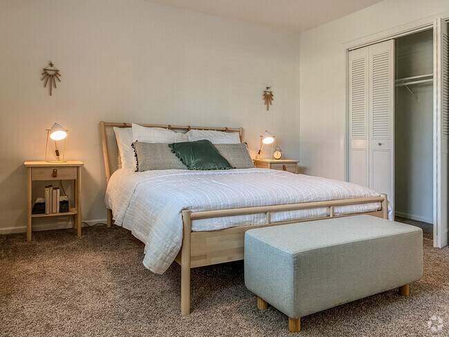 1HAB, 1BA - 810 ft² - Tara Apartments