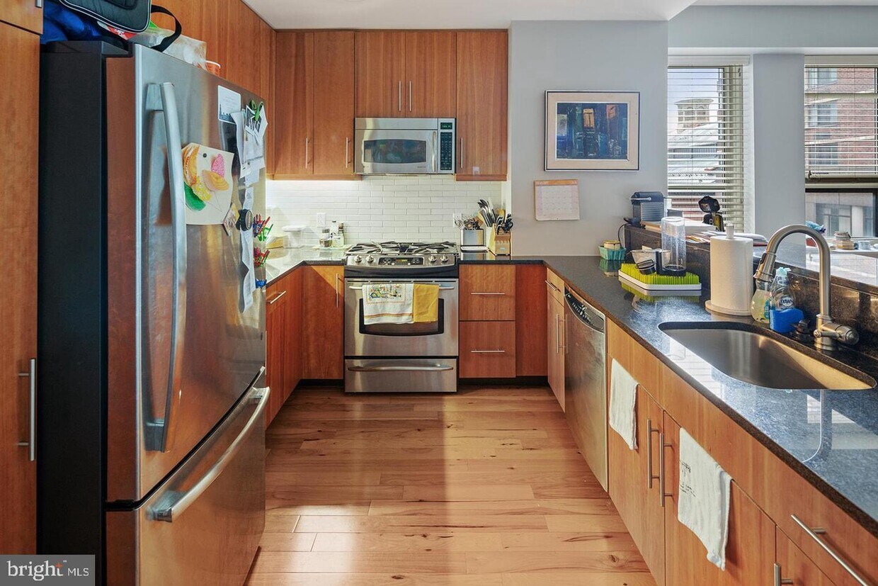 Primary Photo - 2 Bed, 2.5 Bath Luxury Condo