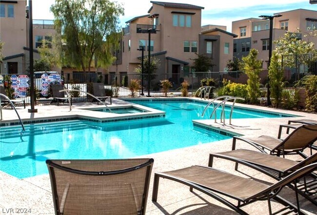 Foto del edificio - 11257 Rainbow Peak Ave
